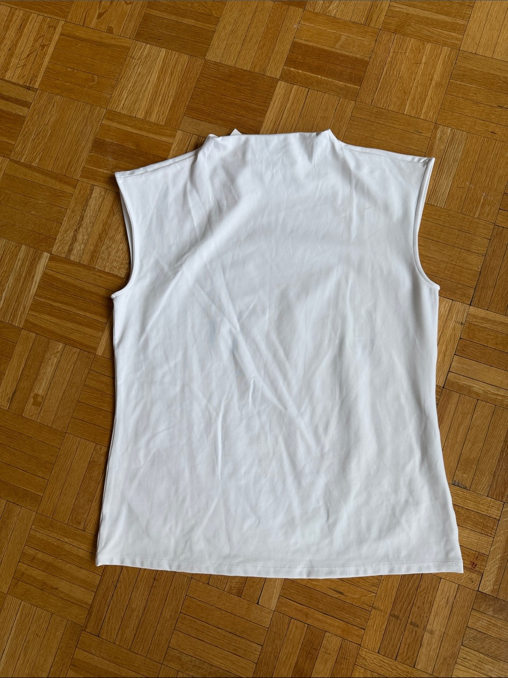 Ann Taylor White Sleeveless Tank Top